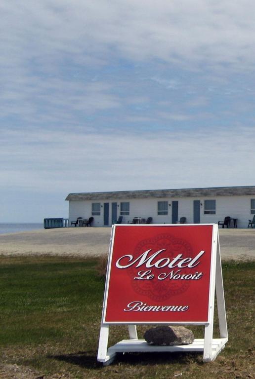 Motel Le Noroit L'Anse-au-Griffon Экстерьер фото