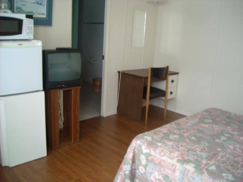 Motel Le Noroit L'Anse-au-Griffon Экстерьер фото